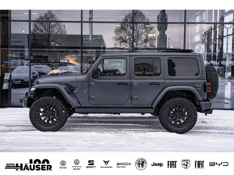 Nouă Jeep Wrangler 476 CP (350 kW) 2025 Negru SUV