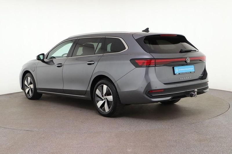 Gebraucht VW Passat Business 150 PS (110 kW) 2025 Diabasgrau metallic Kombi