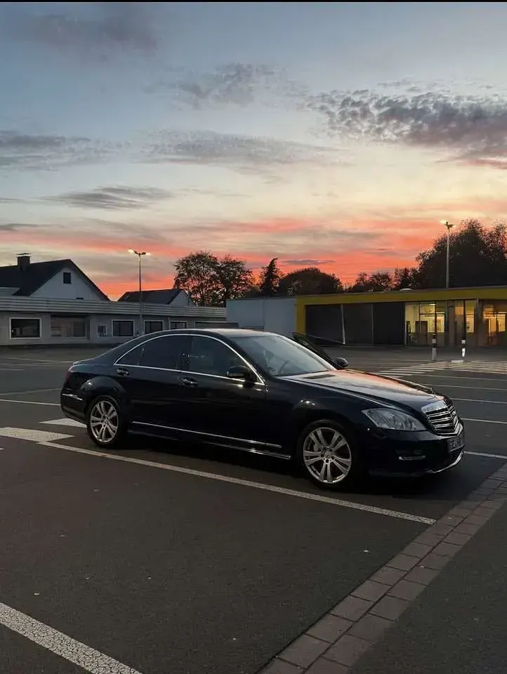 Gebraucht Mercedes S320 AMG 258 PS (189 kW) 2008 Schwarz Limousine