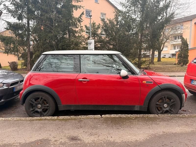 Gebraucht Mini ONE 90 PS (66 kW) 2004 Rot Kleinwagen