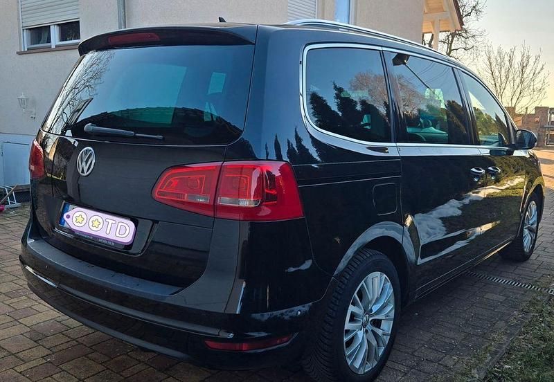 Gebraucht VW Sharan Highline 170 PS (125 kW) 2012 Schwarz Van / Kleinbus