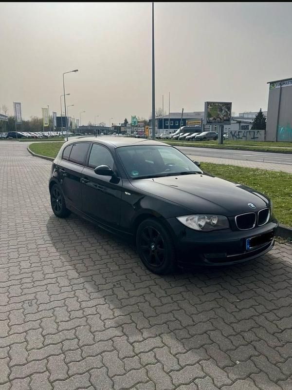 Gebraucht BMW 118 123 PS (90 kW) 2008 Kleinwagen