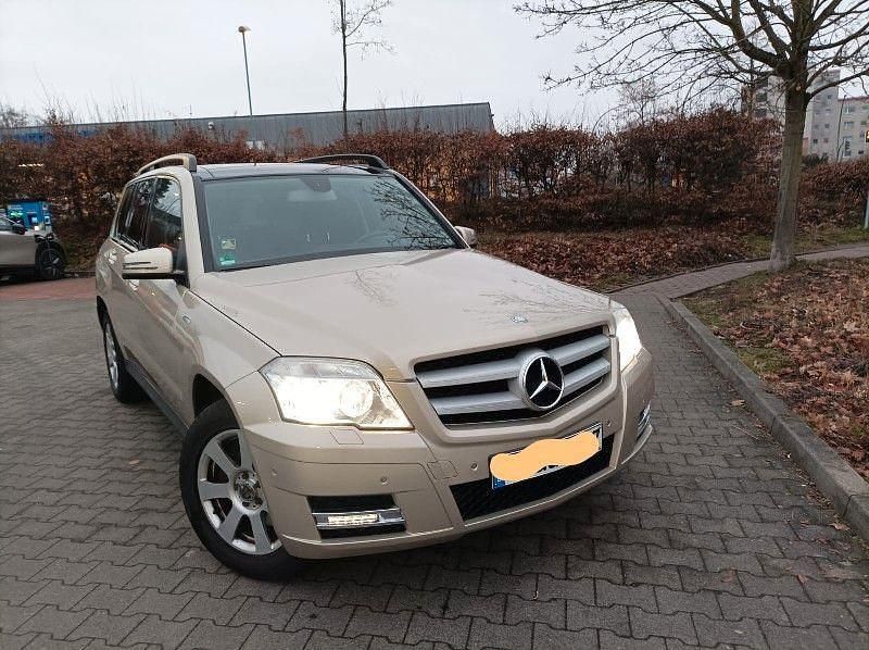 Beige Gebraucht 2011 Mercedes GLK220 SUV | 10.200 € (Superpreis) - Bild 1/4