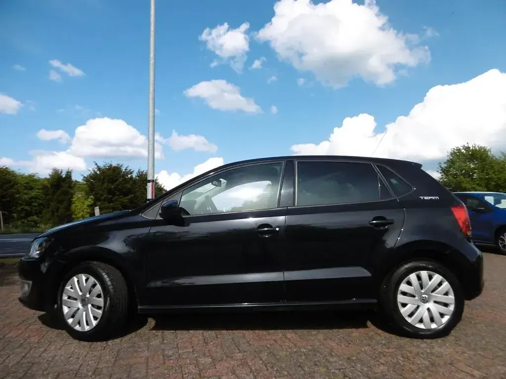 Brugt VW Polo Team 60 HK (44 kW) 2011 Sort Hatchback