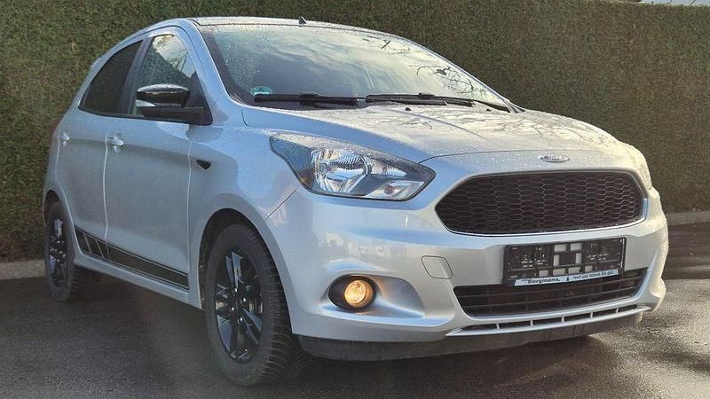 Silber Gebraucht 2018 Ford Ka Cool & Sound Edition Kleinwagen | 9.800 € (Fairer Preis) - Bild 1/4