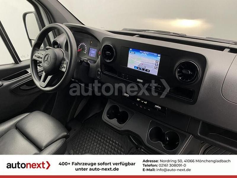 Gebraucht Mercedes Sprinter 163 PS (119 kW) 2022 Weiss Van