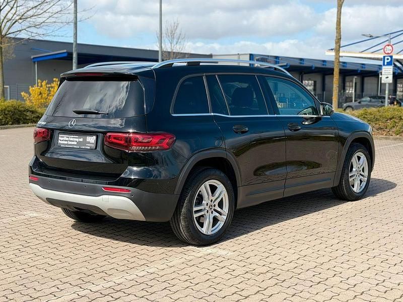 Gebraucht Mercedes GLB180 Style 136 PS (100 kW) 2022 Schwarz SUV