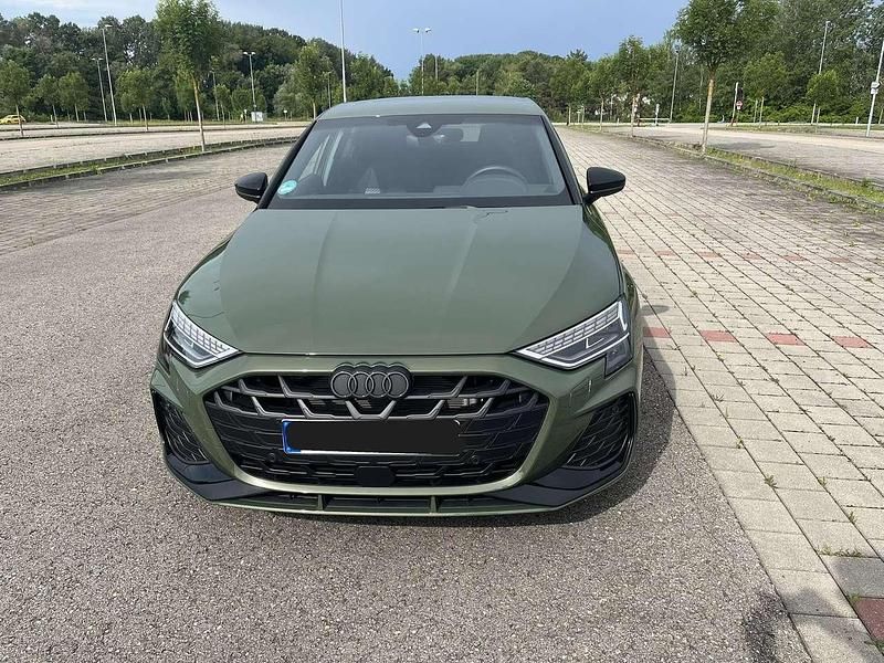 Gebraucht Audi A3 S-Line 150 PS (110 kW) 2024 Grün Kombi