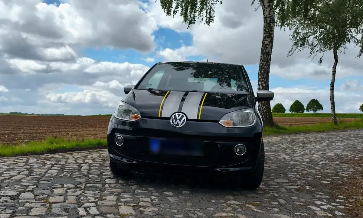 Gebraucht VW up! 68 PS (50 kW) 2016 Schwarz Kleinwagen