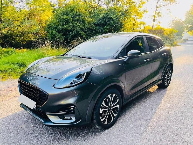 Grau Gebraucht 2023 Ford Puma Gen-E ST-Line SUV | 16.800 € (Superpreis) - Bild 1/4