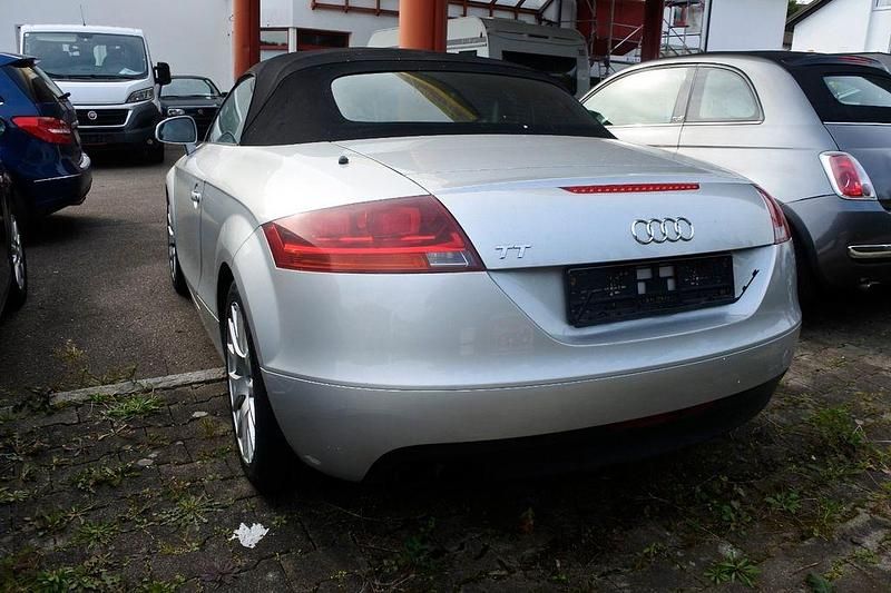 Gebraucht Audi TT Roadster Design 200 PS (147 kW) 2008 Silber Cabrio
