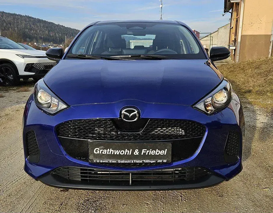 Neu Mazda 2 Center-Line 116 PS (85 kW) 2026 Blau Kleinwagen