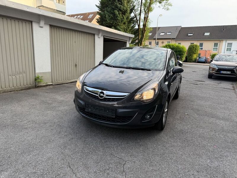 Grau Gebraucht 2014 Opel Corsa Energy Kleinwagen | 4.500 € (Guter Preis) - Bild 1/4
