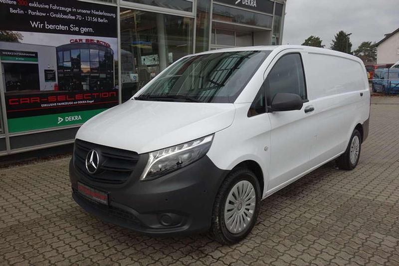 Gebraucht Mercedes Vito 190 PS (139 kW) 2023 Weiß Van