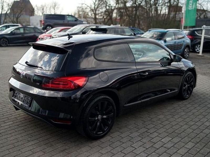 Gebraucht VW Scirocco 125 PS (91 kW) 2015 Schwarz Coupé