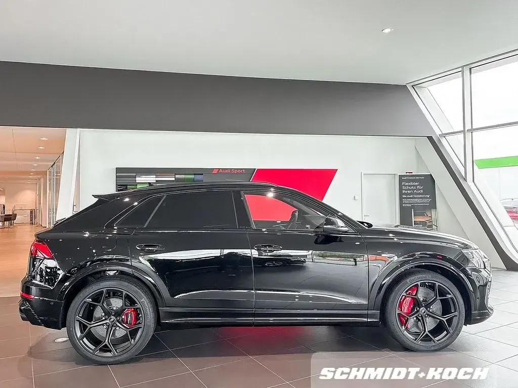 Neu Audi Q8 Performance 640 PS (470 kW) 2026 Schwarz SUV