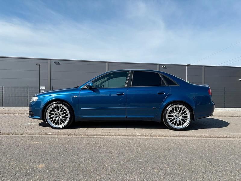 Gebraucht Audi A4 S-Line 164 PS (120 kW) 2005 Blau Limousine