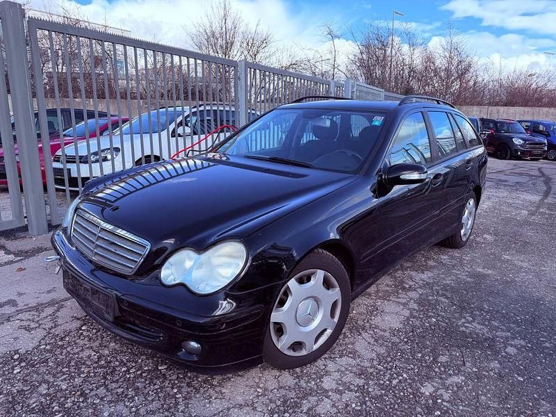 Gebraucht Mercedes C220 150 PS (110 kW) 2007 Schwarz Kombi