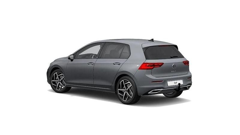 Gebraucht VW Golf VIII Active 110 PS (80 kW) 2022 Mondsteingrau Limousine