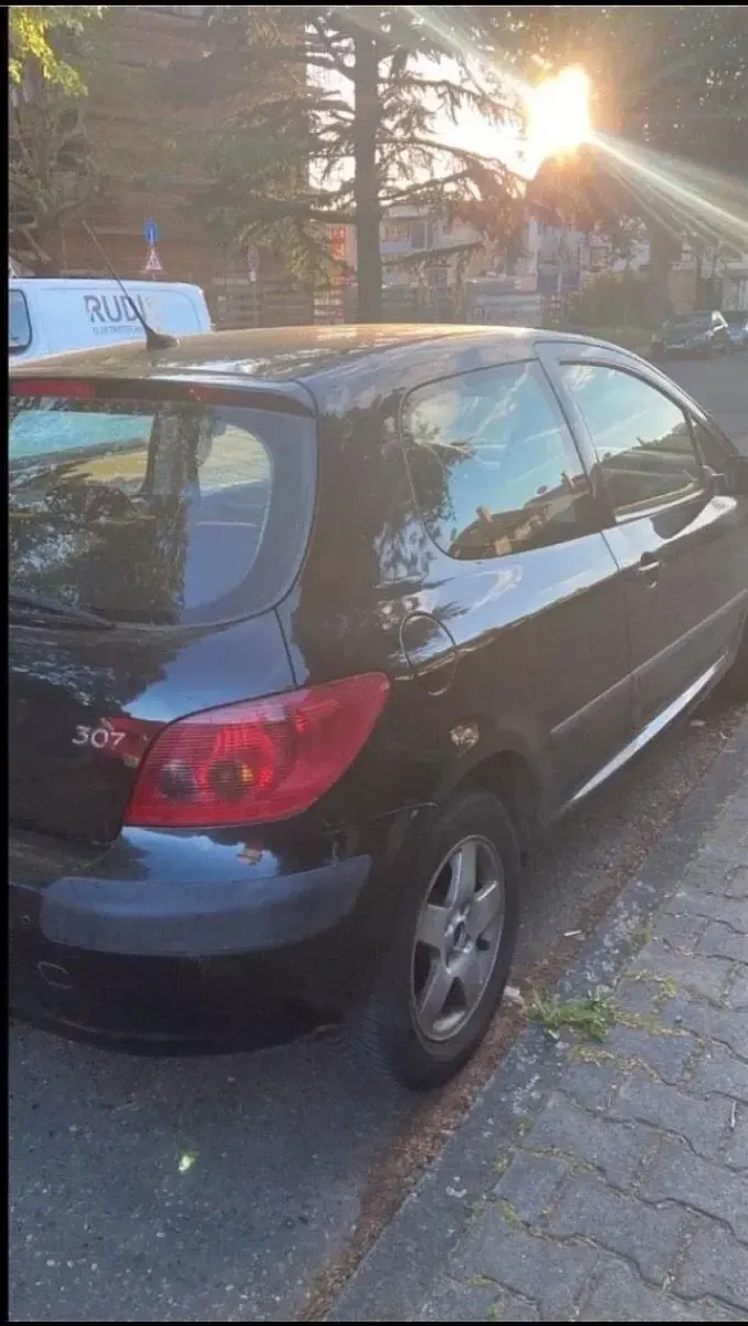 Gebraucht Peugeot 307 109 PS (80 kW) 2004 Schwarz Kleinwagen