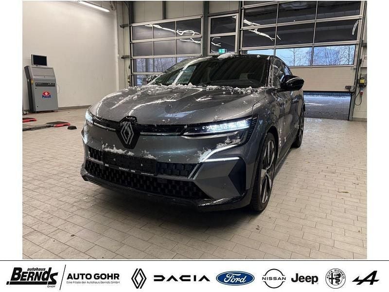 Gebraucht Renault Mégane Techno 160 kW (218 PS) 2022 Dolomitgrau metallic, dach in black pea (metallic) Limousine