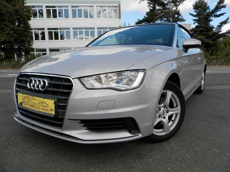 Grau Gebraucht 2015 Audi A3 Cabriolet Attraction Cabrio | 15.000 € (Guter Preis) - Bild 1/4
