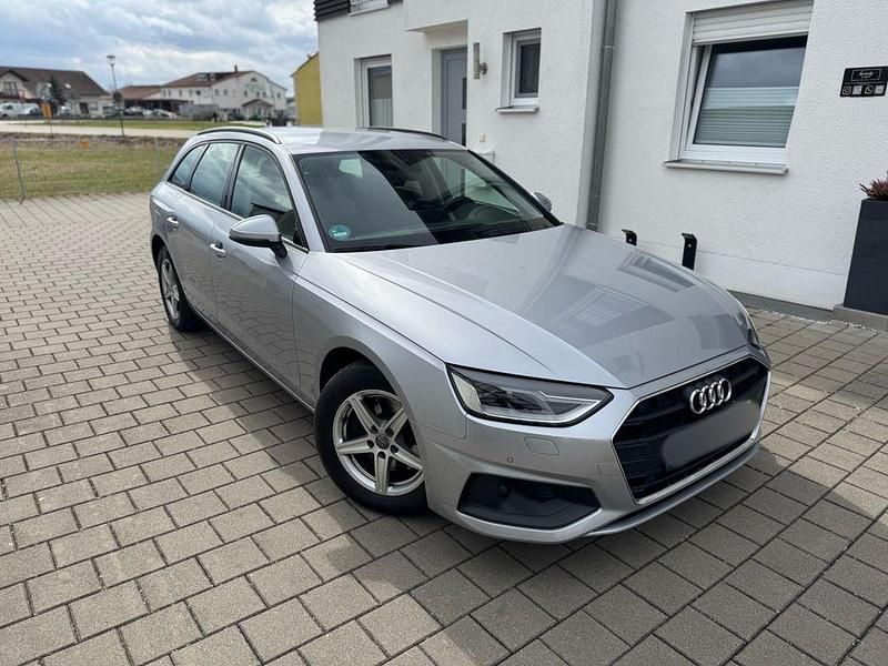 Gebraucht Audi A4 Ambiente 136 PS (100 kW) 2020 Silber Kombi