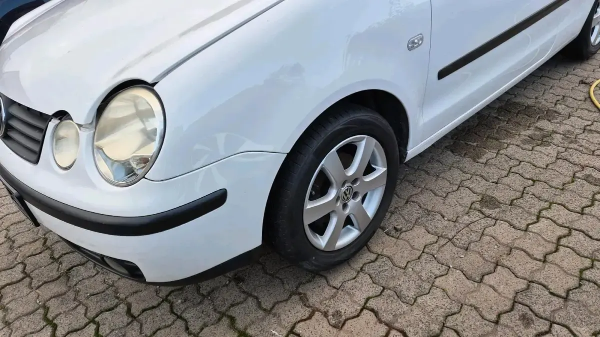 Gebraucht VW Polo 75 PS (55 kW) 2002 Weiß Kleinwagen
