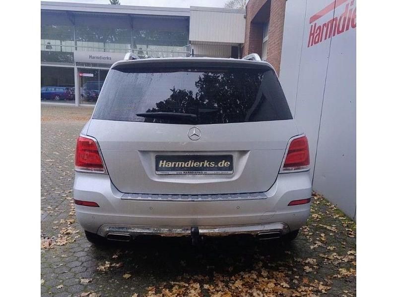 Gebraucht Mercedes GLK350 265 PS (194 kW) 2014 Iridiumsilber  metalliclack (metallic) SUV