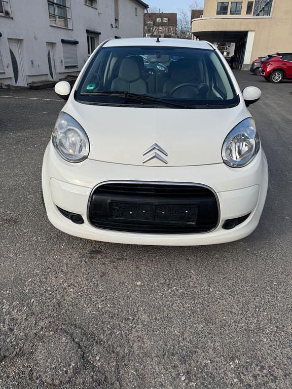 Gebraucht Citroën C1 Style 68 PS (50 kW) 2011 Weiß Kleinwagen