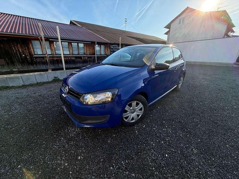 Meerblau Gebraucht 2013 VW Polo Trendline Kleinwagen | 3.900 € (Superpreis) - Bild 1/4