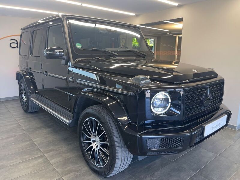 Obsidianschwarz metallic Gebraucht 2023 Mercedes G400 AMG line SUV | 147.999 € (Teuer) - Bild 1/4