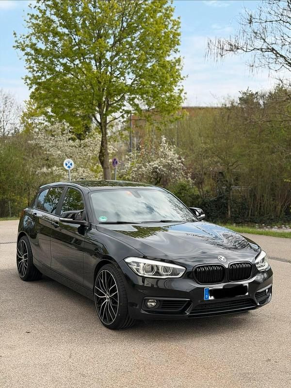 Gebraucht BMW 118 Advantage 150 PS (110 kW) 2017 Schwarz Kleinwagen
