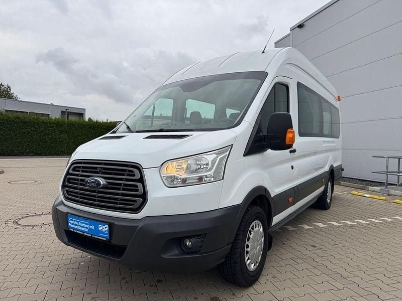 Weiß Gebraucht 2015 Ford Transit Trend Kombi | 15.499 € (Etwas zu teuer) - Bild 1/4