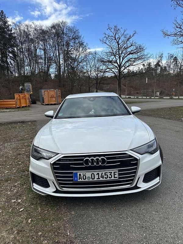 Używany Audi A6 Basis 299 KM (219 kW) 2020 Biały Sedan/Limuzyna