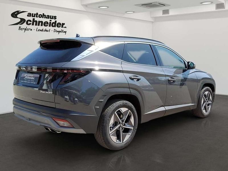 Neu Hyundai Tucson Trend 252 PS (185 kW) 2025 Ecotronic grey metallic SUV