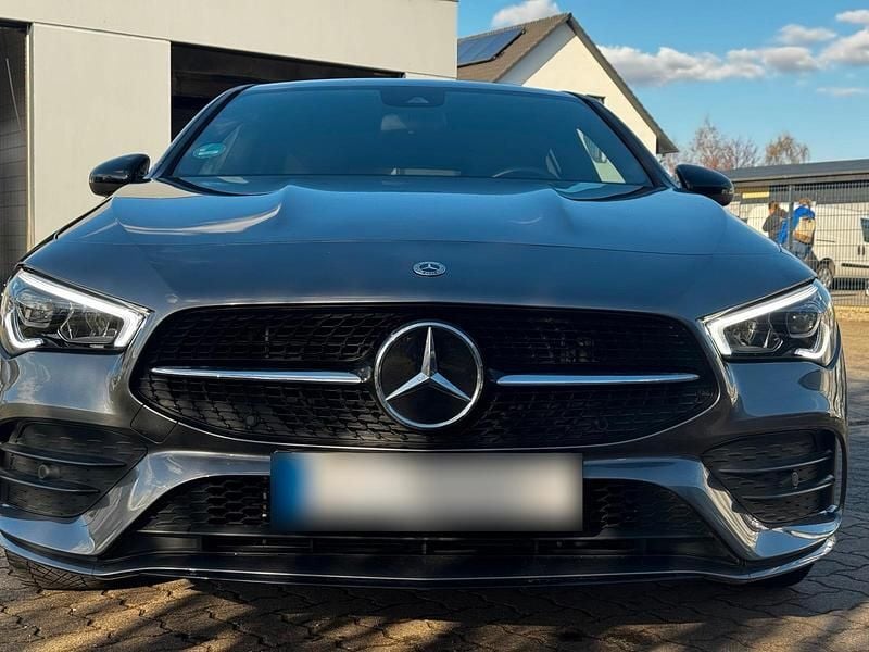 Gebraucht Mercedes CLA250e 160 PS (117 kW) 2020 Grau Limousine