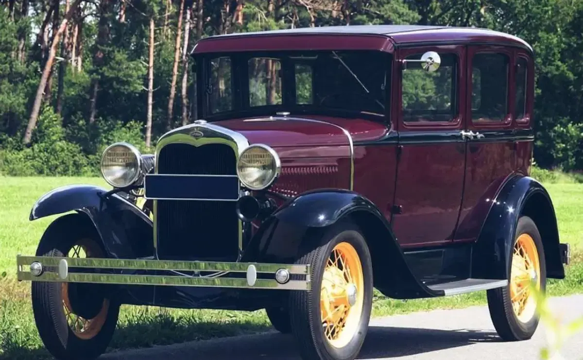 Gebraucht Ford Model A 39 PS (28 kW) 2010 Limousine