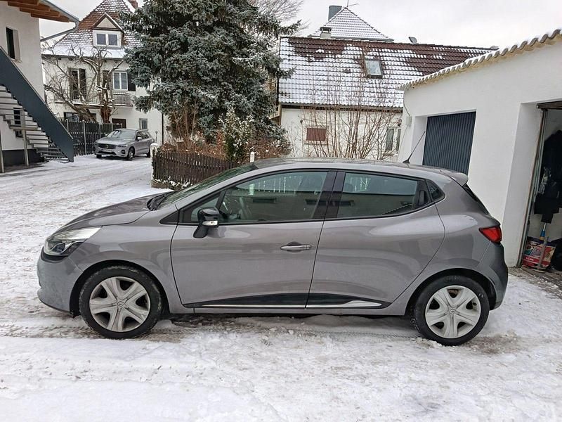 Gebraucht Renault Clio IV Experience 73 PS (53 kW) 2014 Grau Kleinwagen