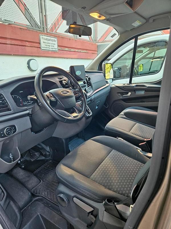 Gebraucht Ford Transit Custom 170 PS (125 kW) 2019 Braun Van / Kleinbus