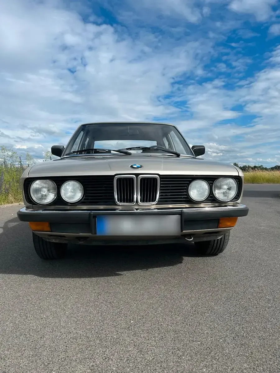 Gebraucht BMW 520 120 PS (88 kW) 1984 Limousine