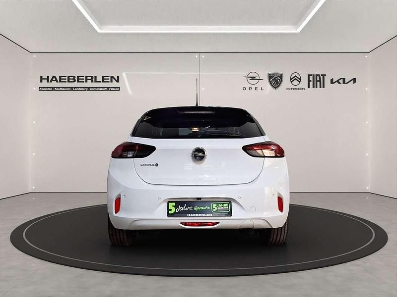 Gebraucht Opel Corsa-e Edition 100 kW (136 PS) 2022 Jade weiss Kleinwagen