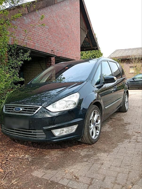 Second-hand Ford Galaxy 200 CP (147 kW) 2012 Negru Monovolum
