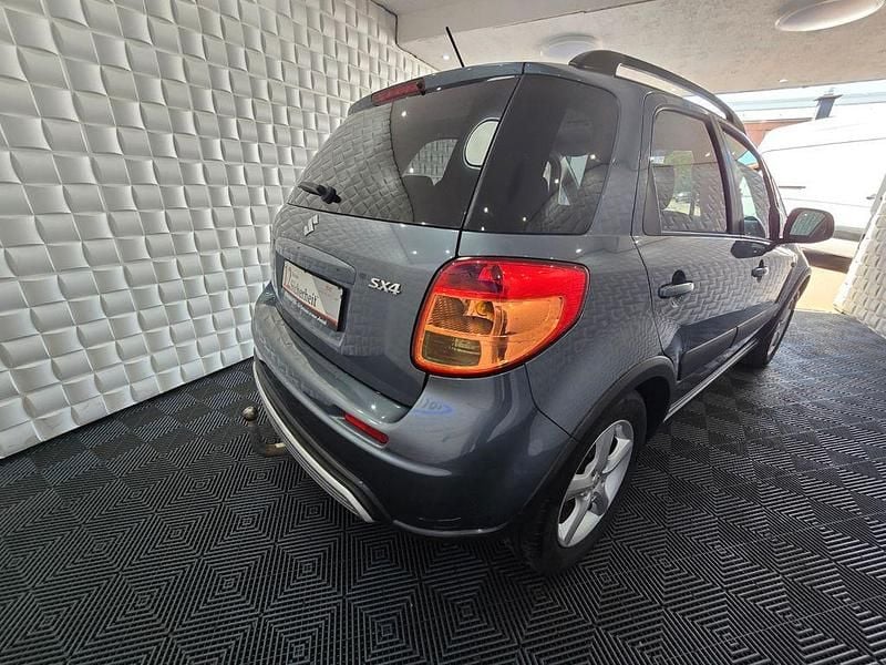 Gebraucht Suzuki SX4 Club 107 PS (78 kW) 2008 Grau SUV