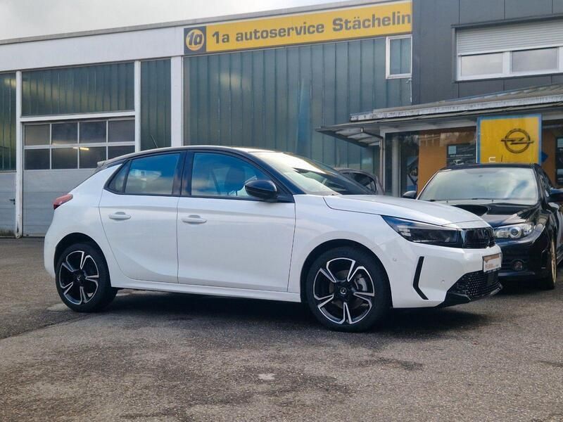 Weiß Gebraucht 2024 Opel Corsa GS Line Kleinwagen | 17.480 € (Fairer Preis) - Bild 1/4