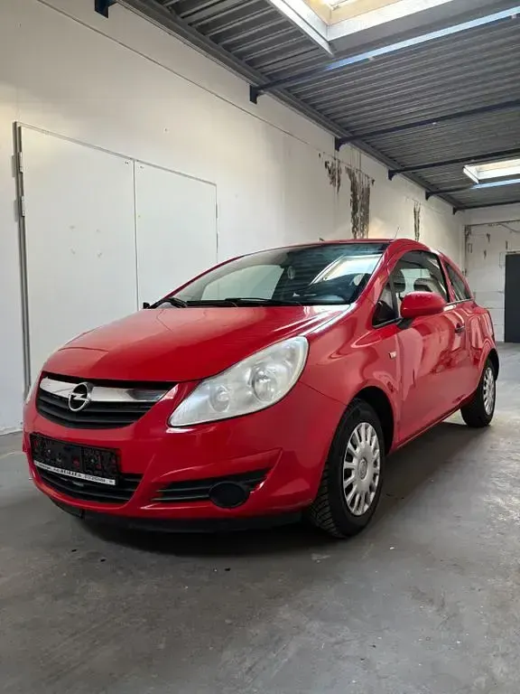 Używany Opel Corsa Edition 60 KM (44 kW) 2010 Czerwony Hatchback