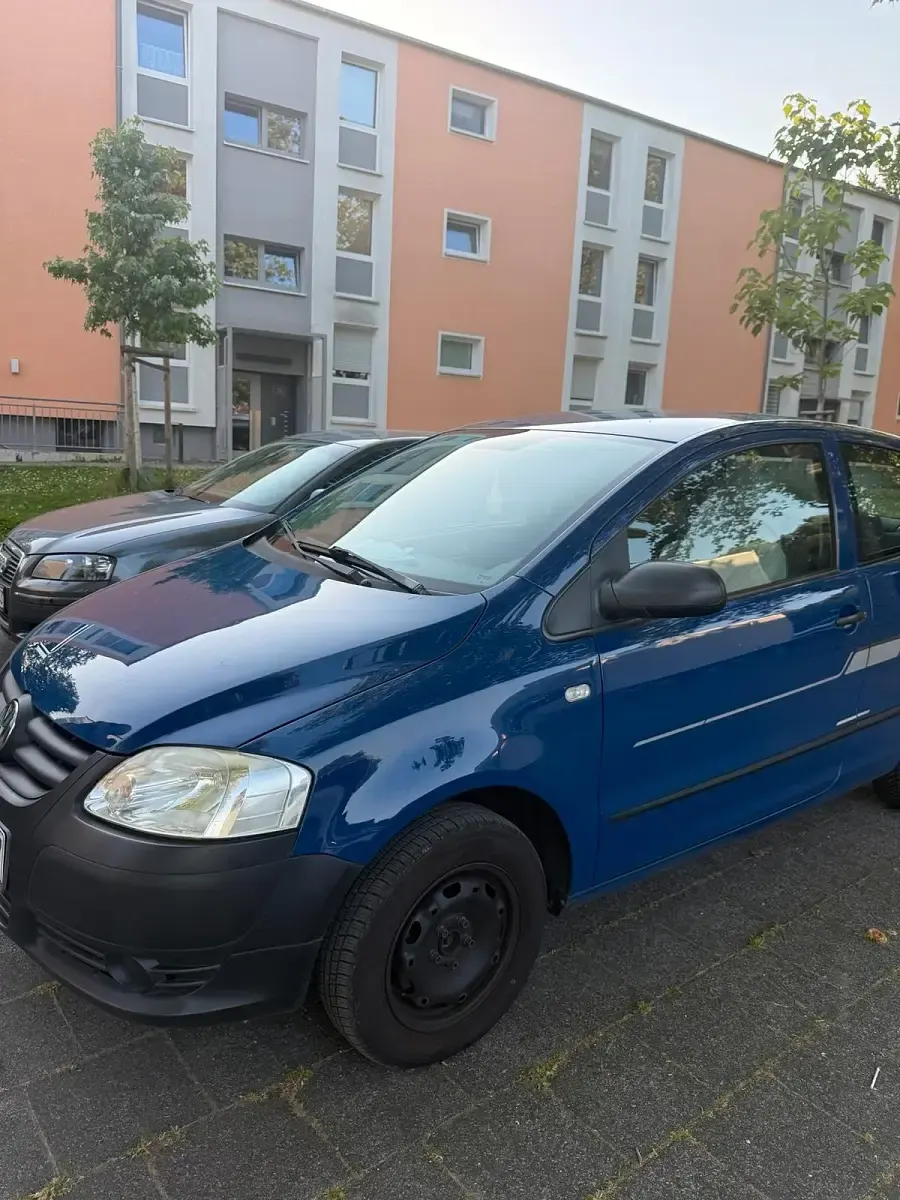 Gebraucht VW Fox 55 PS (40 kW) 2006 Blau Kleinwagen