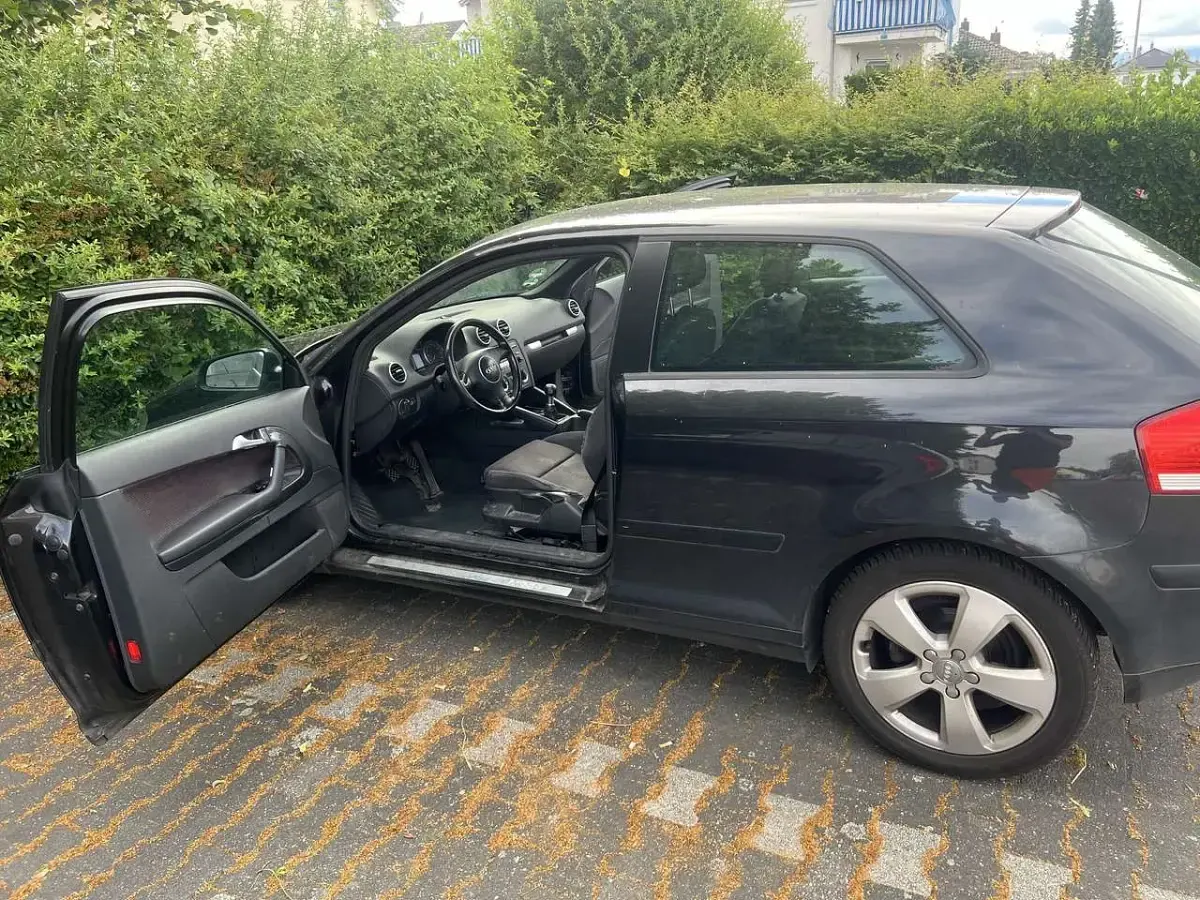 Gebraucht Audi A3 Ambition 140 PS (102 kW) 2004 Schwarz Kleinwagen