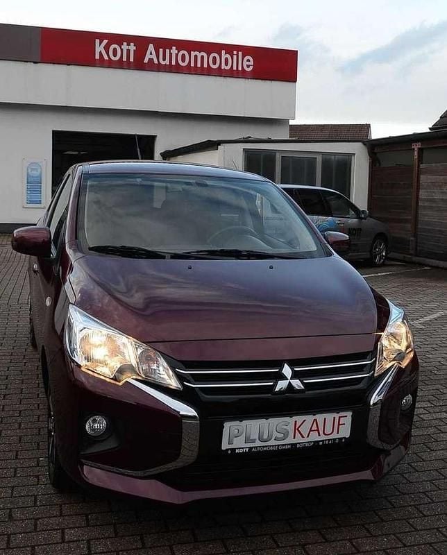 Rot Gebraucht 2022 Mitsubishi Space Star Select+ Limousine | 12.300 € (Fairer Preis) - Bild 1/4