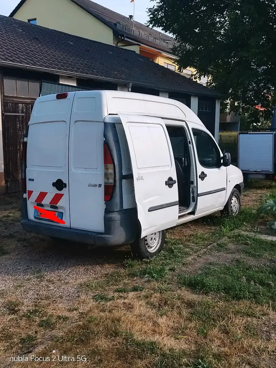 Gebraucht Fiat Doblò 2001 Weiß Van / Kleinbus